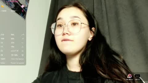 Snapshot of jennatyan chatting on 02-19-25, 06:43 JENNA online show from 02-19-25, 06:43