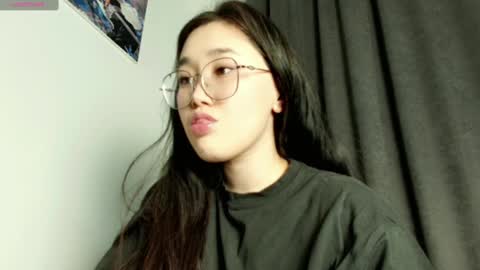 Snapshot of jennatyan chatting on 03-05-25, 01:39 JENNA online show from 03-05-25, 01:39