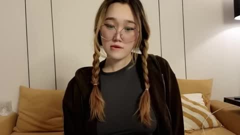 JENNA online show from 03-12-26, 06:52