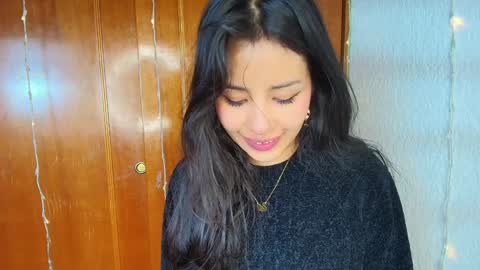 Snapshot of jenner_mills chatting on 12-09-24, 04:23 Jenner online show from 12-09-24, 04:23