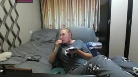 JenniDeep online show from 07-06-26, 03:03