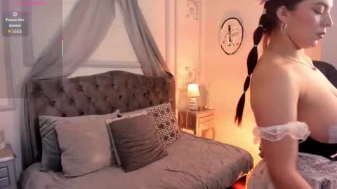 Jennie online show from 10-05-25, 01:20