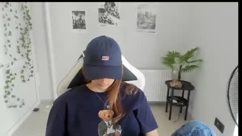 Karla online show from 07-26-26, 12:23