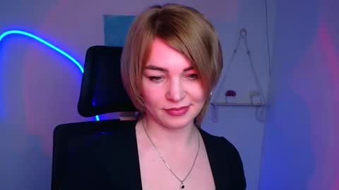 Snapshot of jennifer_cuttie chatting on 02-12-26, 06:52 Jennifer online show from 02-12-26, 06:52