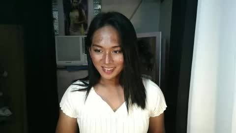 Snapshot of jennifer_licious chatting on 10-26-25, 06:08 Jenny online show from 10-26-25, 06:08