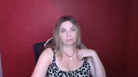 Jennifer online show from 09-10-25, 11:54