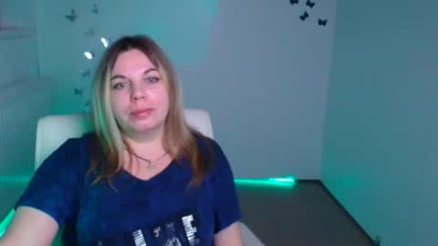 Jennifer online show from 10-03-25, 06:27