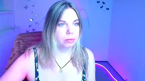 Jennifer online show from 03-26-26, 07:03