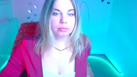 Jennifer online show from 04-23-26, 12:29