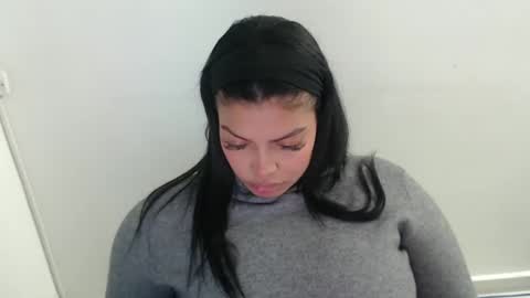 Jenn 3 online show from 09-10-25, 04:23