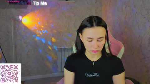 Snapshot of jennifer_richh chatting on 06-12-26, 01:37 jennifer online show from 06-12-26, 01:37