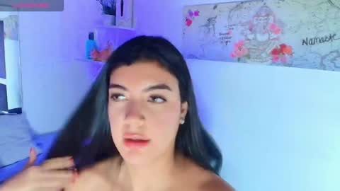 Snapshot of jennifer_scot chatting on 10-26-25, 03:18 JENNIFER online show from 10-26-25, 03:18