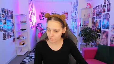 jenniferkiim online show from 03-15-26, 08:20