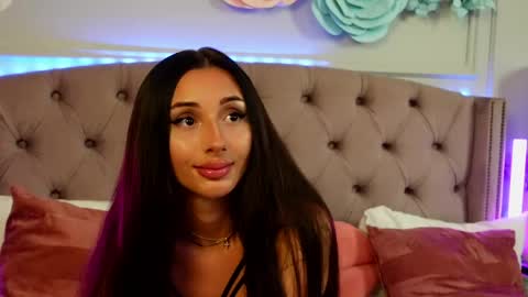 JenniferLovveX online show from 05-25-26, 04:40