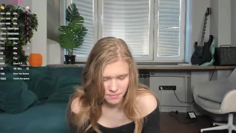 Snapshot of jenniferrakow chatting on 06-11-26, 07:06 Sofia online show from 06-11-26, 07:06