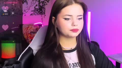 Snapshot of jenniferwandis77 chatting on 12-06-24, 10:08 Jenni online show from 12-06-24, 10:08