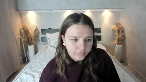 Snapshot of jenny_jimmy chatting on 11-04-25, 12:54 Jenny online show from 11-04-25, 12:54