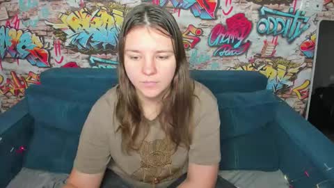 Snapshot of jenny_jimmy chatting on 12-16-25, 01:21 Jenny online show from 12-16-25, 01:21