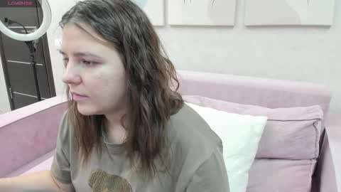 Snapshot of jenny_jimmy chatting on 01-12-26, 01:22 Jenny online show from 01-12-26, 01:22