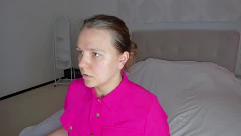 Snapshot of jenny_jimmy chatting on 07-06-26, 09:17 Jenny online show from 07-06-26, 09:17