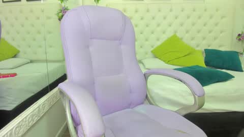 jenny_stark online show from 02-24-25, 04:16