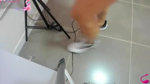 jenny_stark online show from 10-25-25, 11:07