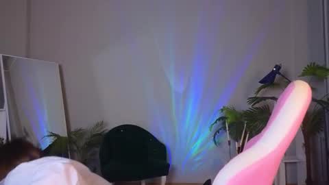 Snapshot of jennyfer_me chatting on 11-23-25, 11:43 jennyfer_me online show from 11-23-25, 11:43