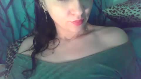 Snapshot of jennyferdoe chatting on 02-14-25, 10:58 jennyferdoe online show from 02-14-25, 10:58