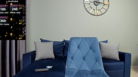 Snapshot of jennylove52 chatting on 03-31-26, 03:34 Jenny online show from 03-31-26, 03:34