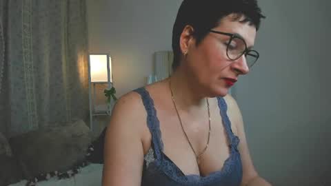 Jenny online show from 04-01-26, 01:41