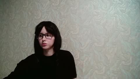 JennyOlset online show from 12-13-24, 04:16