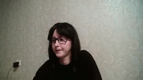 JennyOlset online show from 02-06-25, 01:54