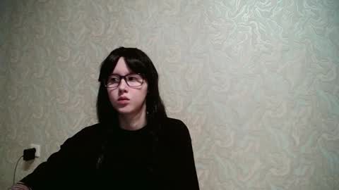 JennyOlset online show from 09-15-25, 03:50