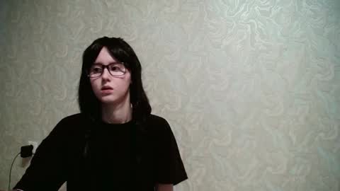 JennyOlset online show from 09-27-25, 12:43