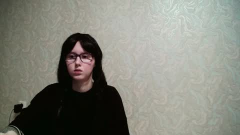 JennyOlset online show from 10-18-25, 02:07