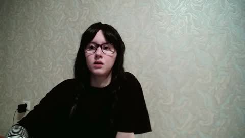 JennyOlset online show from 10-24-25, 02:08