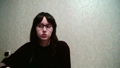 JennyOlset online show from 04-25-26, 03:20