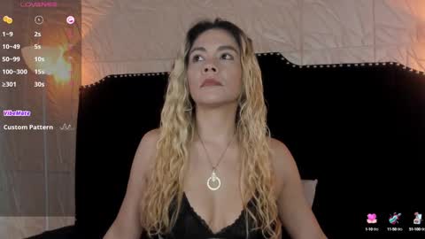 Snapshot of jennyrouse chatting on 10-08-25, 11:08 Jenny online show from 10-08-25, 11:08