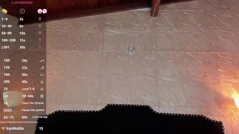 Snapshot of jennyrouse chatting on 10-18-25, 11:33 Jenny online show from 10-18-25, 11:33