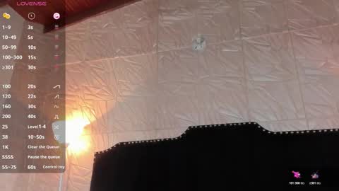 Snapshot of jennyrouse chatting on 10-28-25, 11:14 Jenny online show from 10-28-25, 11:14