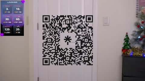 Snapshot of jennyyfae chatting on 12-22-24, 08:58 JennyFae online show from 12-22-24, 08:58