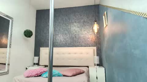  online show from 07-12-26, 02:35