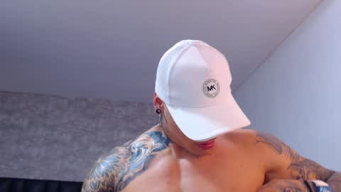 Snapshot of jeremy_lane chatting on 02-06-25, 12:54 Jeremy lane online show from 02-06-25, 12:54