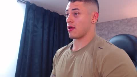 Snapshot of jeremy_lane chatting on 09-18-25, 11:29 Jeremy lane online show from 09-18-25, 11:29