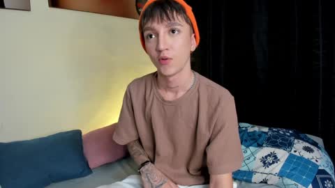 jero independent model online show from 01-16-25, 06:35