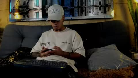 Jeremy online show from 06-08-26, 01:28