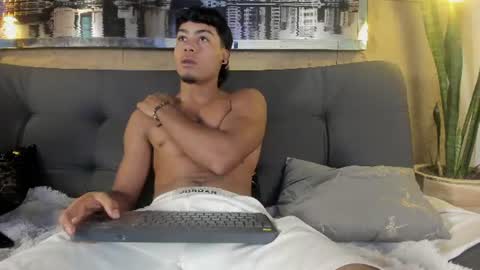 Jeremy online show from 07-11-26, 07:27