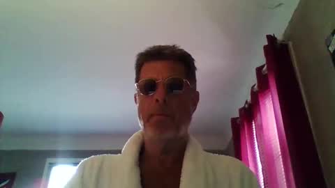 jerflor online show from 04-28-26, 04:23