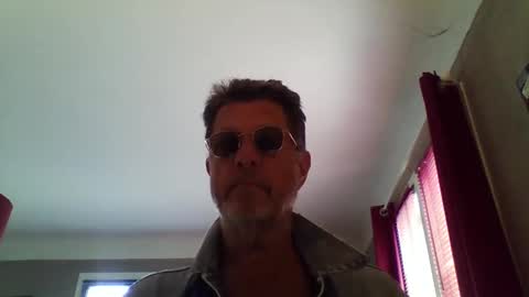 jerflor online show from 05-06-26, 01:05