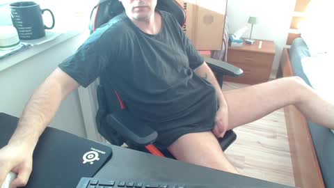 Boy likes daddies online show from 01-13-25, 12:45